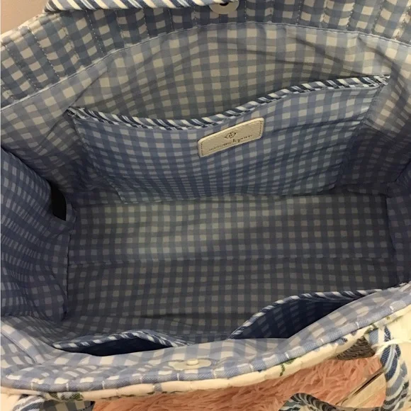 NWT Nanette Lepore Blue & White Quilted Floral Tote W/Gingham Mini Pouch + Charm - Picture 3 of 8